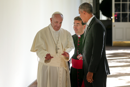 ¿Por qué está el Papa entrometiéndose en la política norteamericana? 