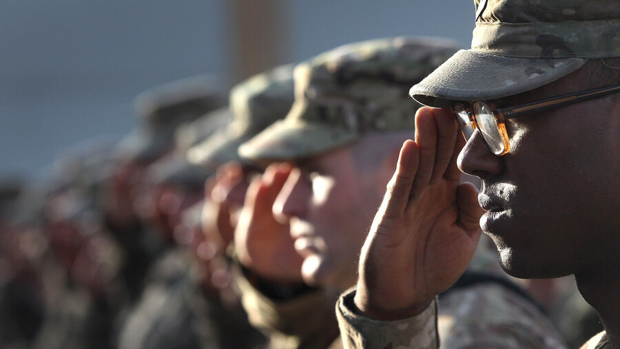 Un ejército ‘woke’ nos pone a todos en peligro