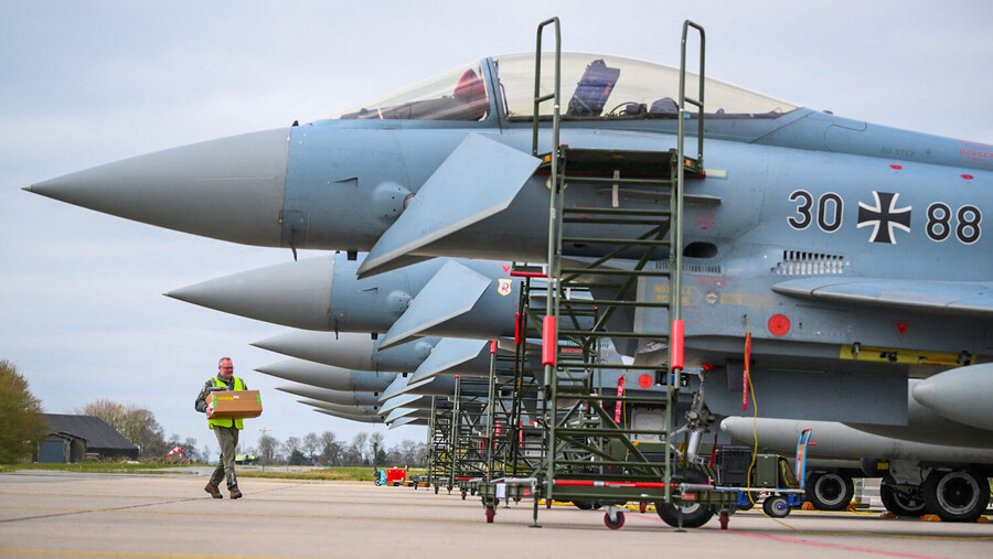 German, Air Force