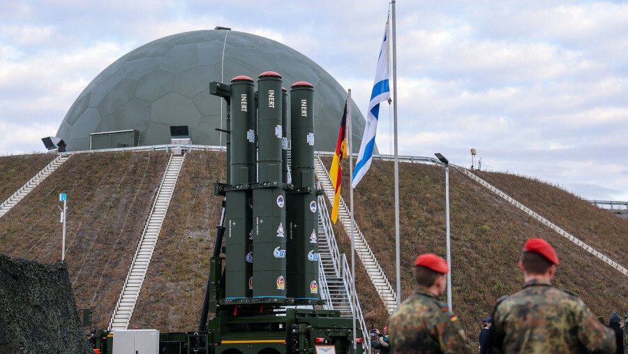 Israel arma a Alemania