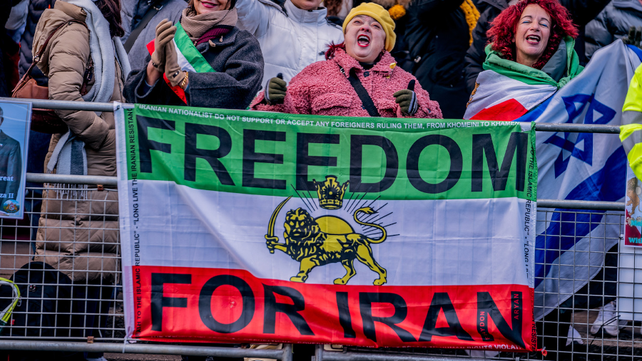 Las protestas en Irán: ¿El día del juicio para Jamenei?