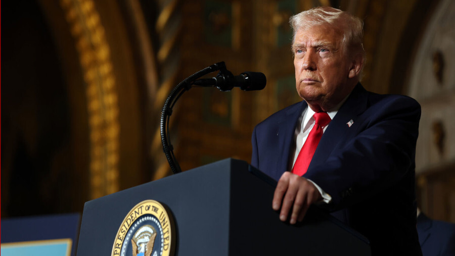 ¿Qué limita los poderes de Donald Trump?