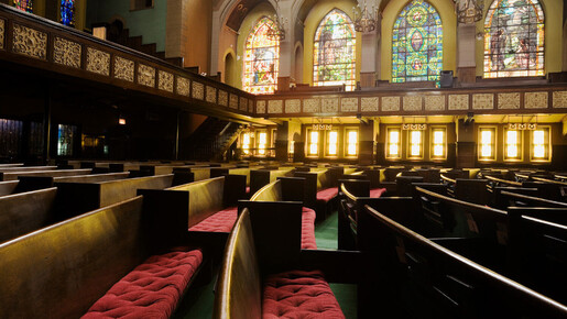 ¿Ha tocado fondo esta Iglesia?