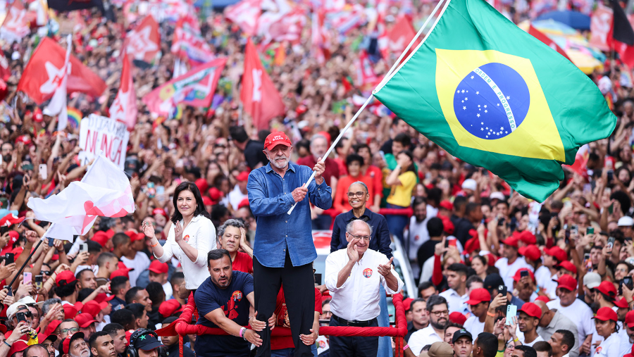 Las elecciones de Brasil asombran al mundo